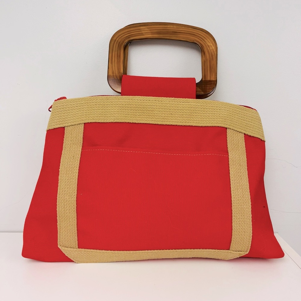 ❌SOLD❌ Vintage Red and Tan Canvas Handbag with Faux Wood Handles - Picture 1 of 9